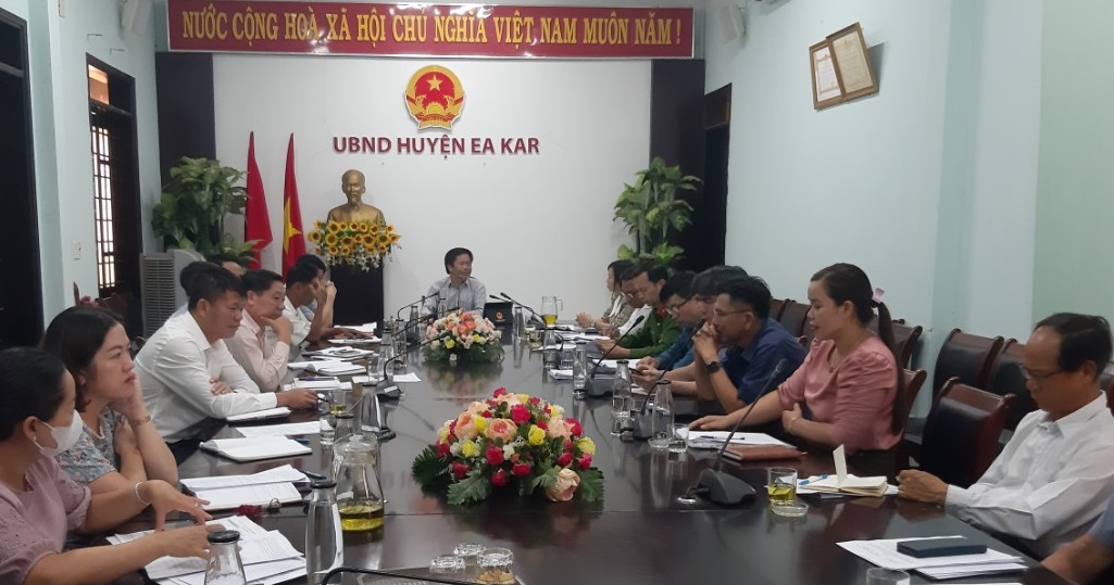 quang cảnh họp